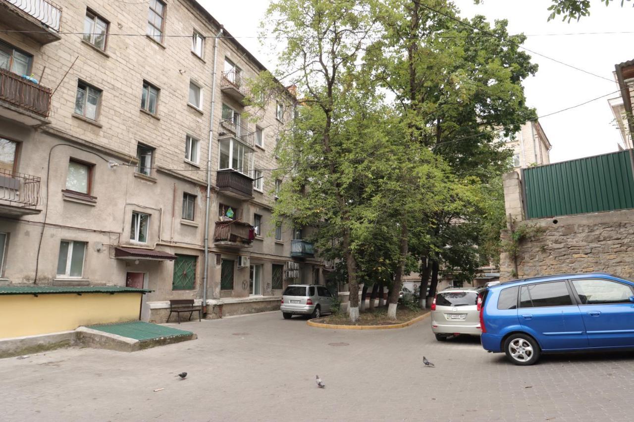 Cosmos Apartment Ternopil Luaran gambar